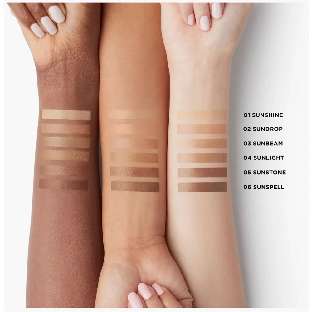 Bronzer by Laura Mercier Sunstone tinted moisturizer bronzer